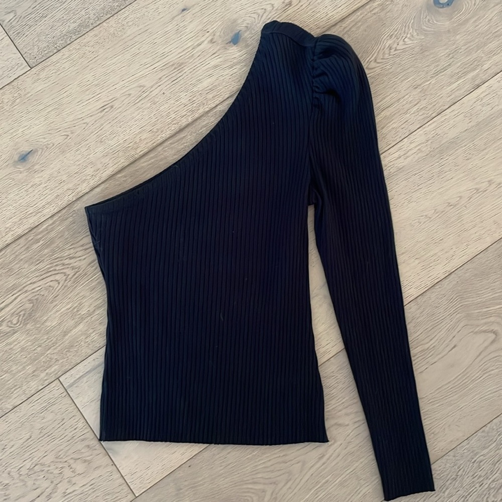 The Range | Primary Rib Puff Shoulder Top - Picture 2 of 6